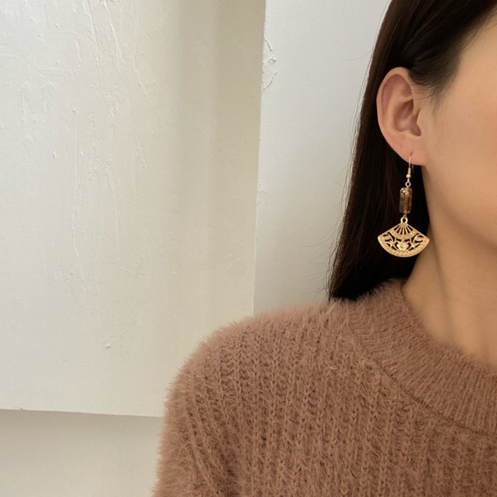 Ancient Asian Fan Stone Drop Earrings - Picture 7 of 11